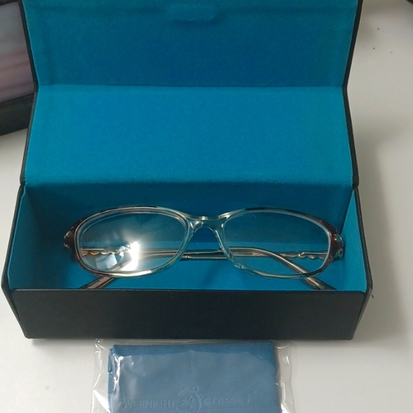 *NWOT* Overnight Glasses Arlene Capri Brown/Clear Eyeglass Frames main image 5